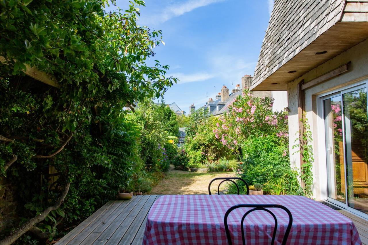 Le 74 Bed & Breakfast Avranches Exterior foto